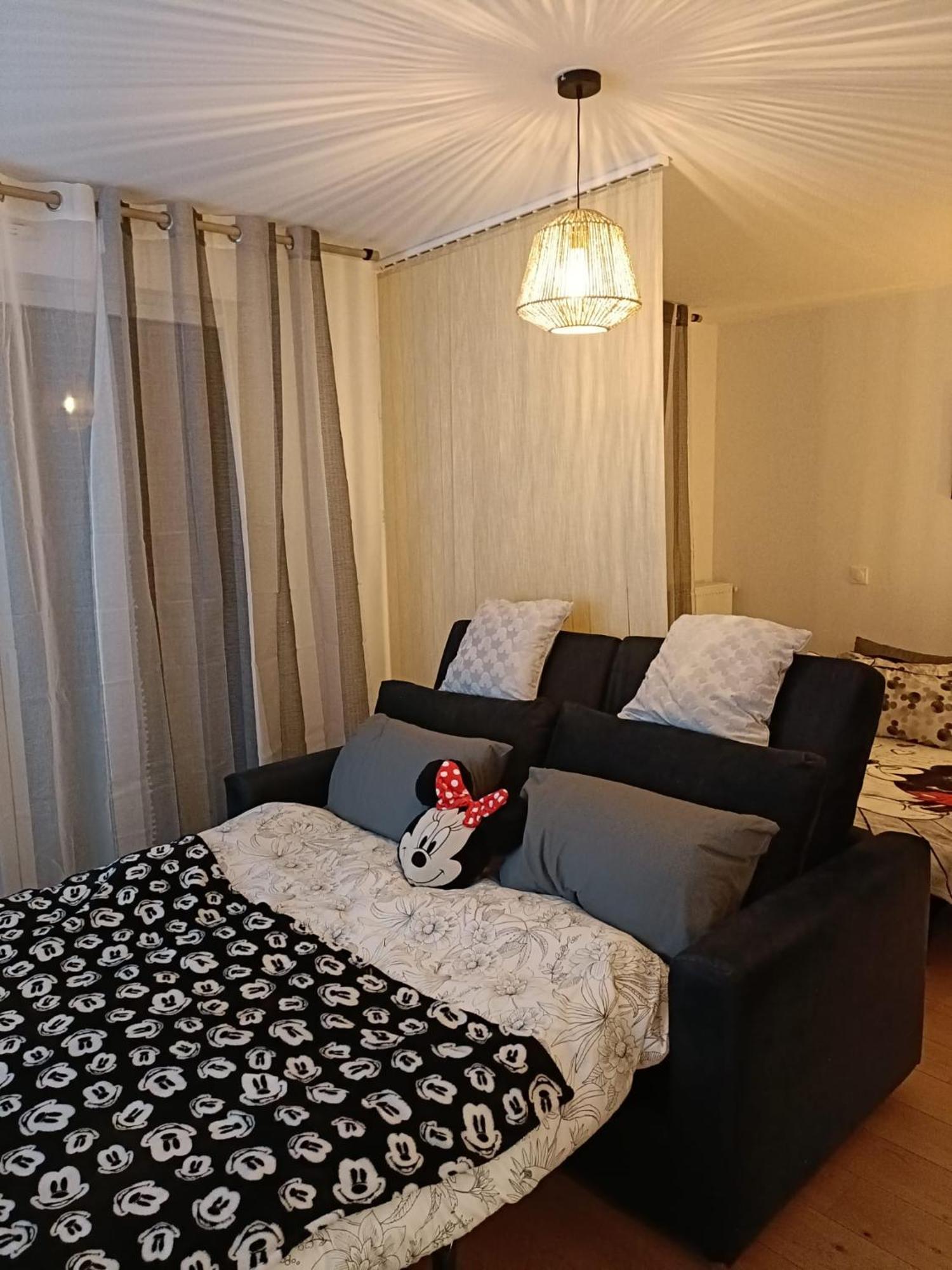 Disney - Paris 5 Min De Disney - Pk Prive Gratuit - 4 Personnes - Terrasse Jardin Chessy  Exterior photo